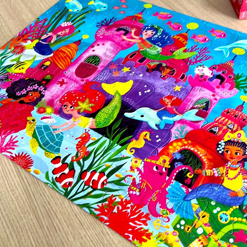 Crocodile creek mermaid place floor puzzle